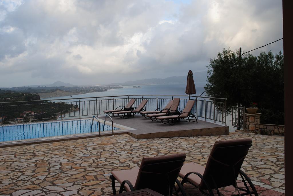 Villa Eora Keri Exterior foto