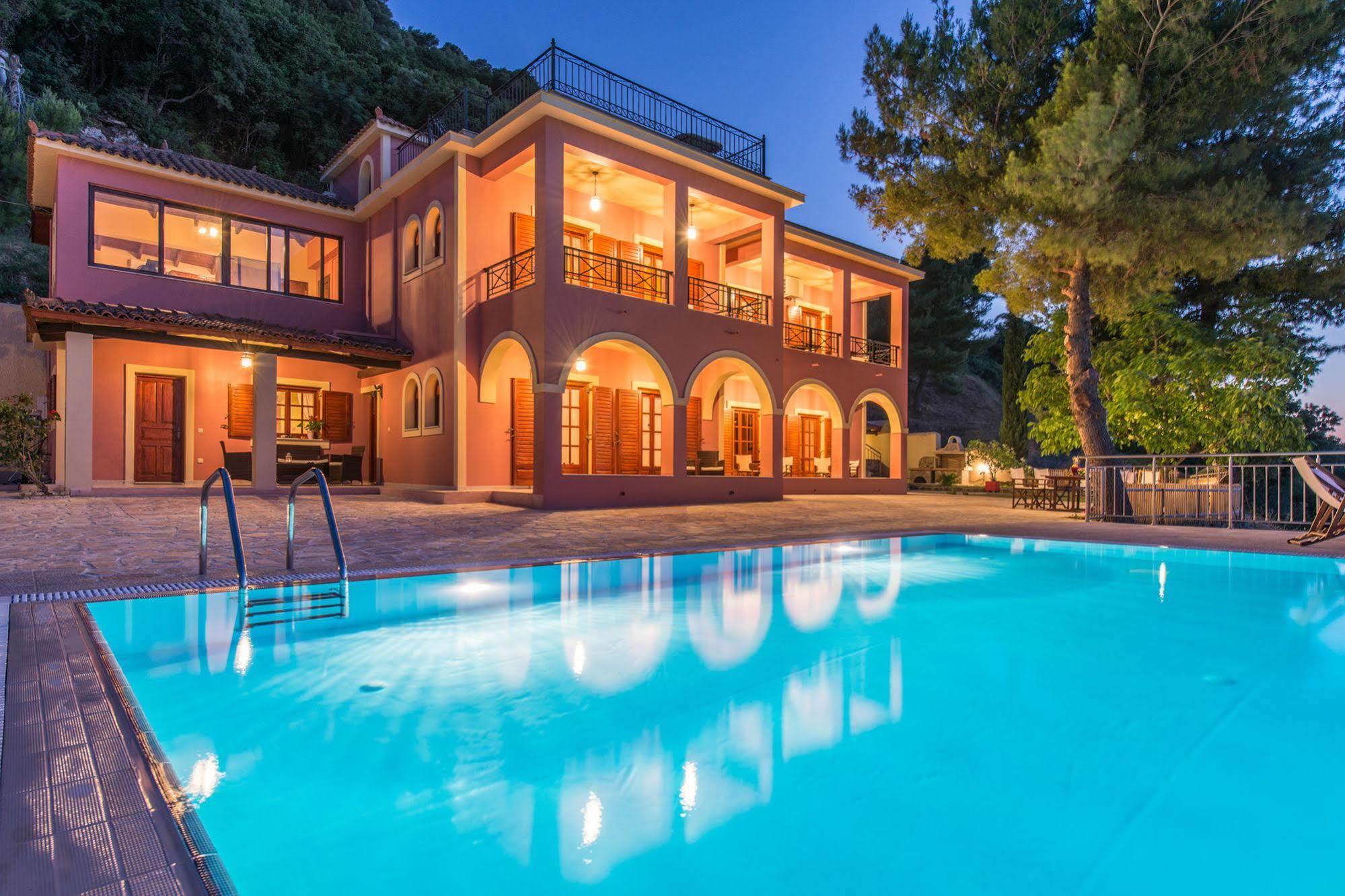 Villa Eora Keri Exterior foto